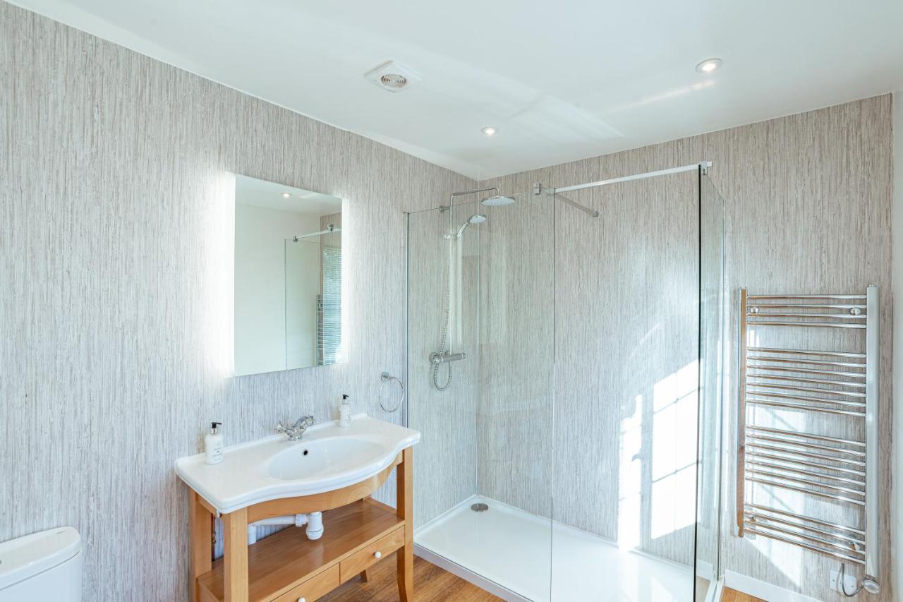 Sparrowhawk Cottage With Hot Tub Newton Stewart Esterno foto