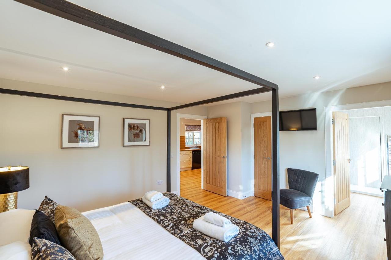 Sparrowhawk Cottage With Hot Tub Newton Stewart Esterno foto